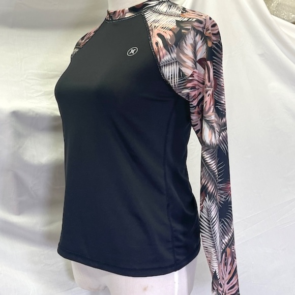 Hurley Women’s Black with Pink & Brown Frond Sleeves Size XS - Picture 2 of 5